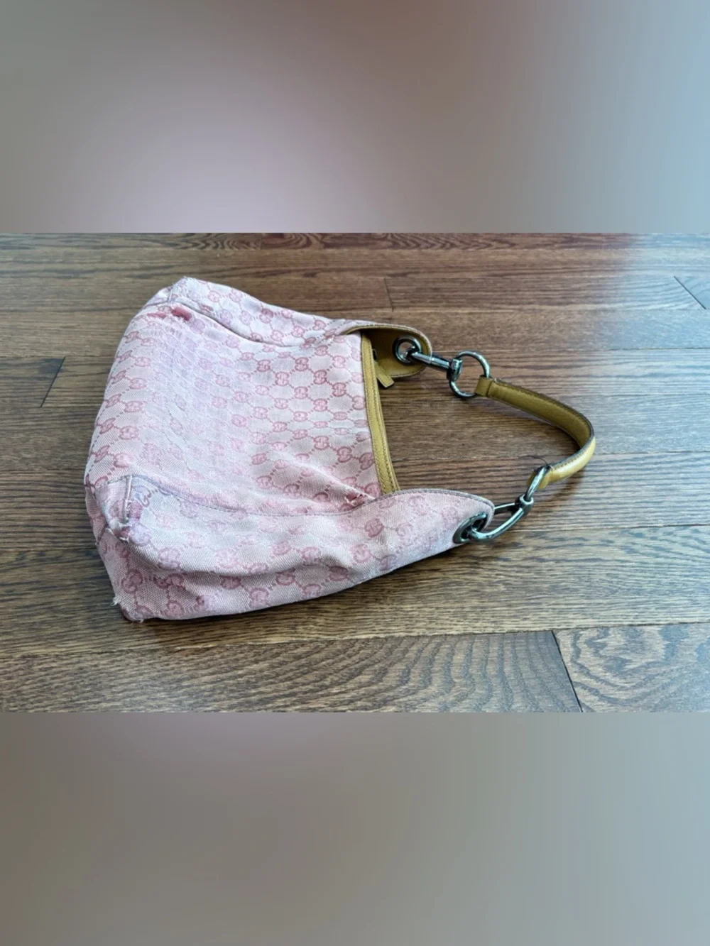 Authentic Gucci bag - Picture 14 of 15
